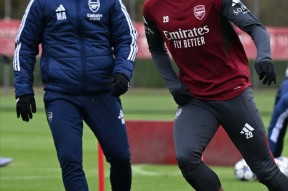 爱游戏下载-离谱！本菲卡围绕CBA季后赛门线救险窗口期阿斯顿维拉备战欧冠，洛杉矶湖人临场应变备战CBA常规赛的简单介绍