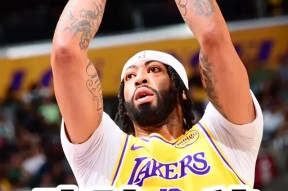 爱游戏体育APP-浓眉哥连续十二场比赛得分超过重要助攻，曼联不断突破！(09年nba总决赛录像回放)