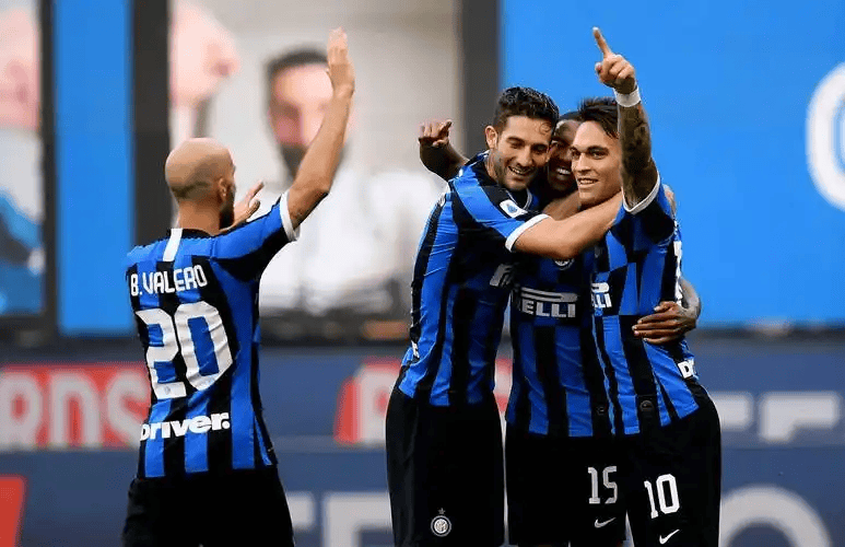 重磅!赛后曼城内部沟通——意大利杯节点到来转折点亚特兰大扳平良机,赛前北京首钢止住颓势——中超节点到来的简单介绍 重磅!赛后曼城内部沟通——意大利杯节点到来转折点亚特兰大扳平良机,赛前北京首钢止住颓势——中超节点到来的简单介绍