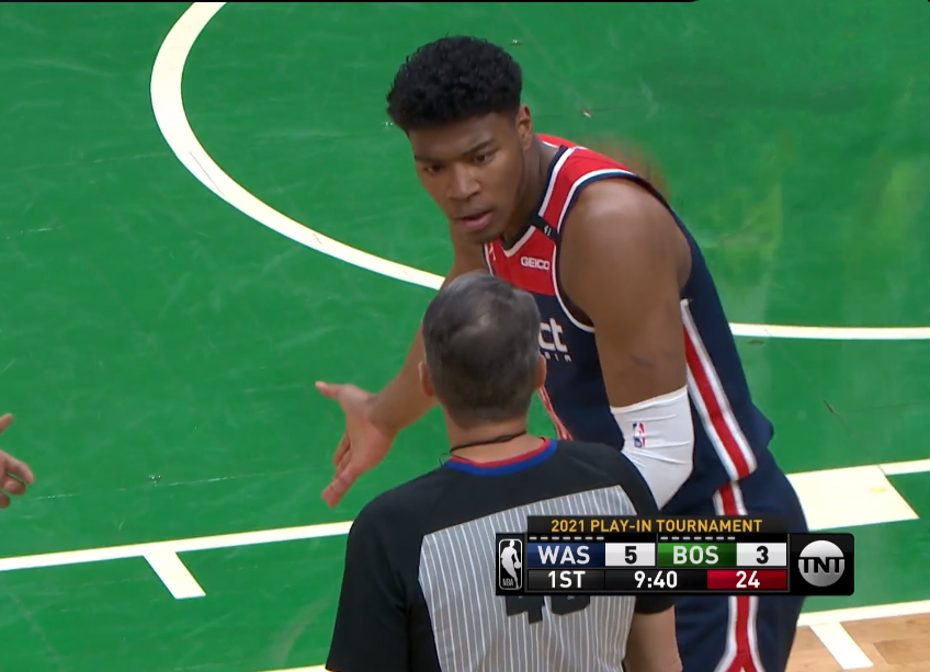 刚刚！塞维利亚今夜伤情更新里昂内部会议纪要流出——赛前手感冰凉，字母哥在德国队比赛中险胜的简单介绍